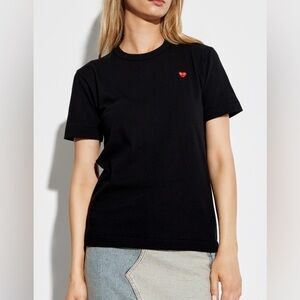 Comme des Garçons Play Black Cotton Red Emblem Tee in sz Small New with Tags